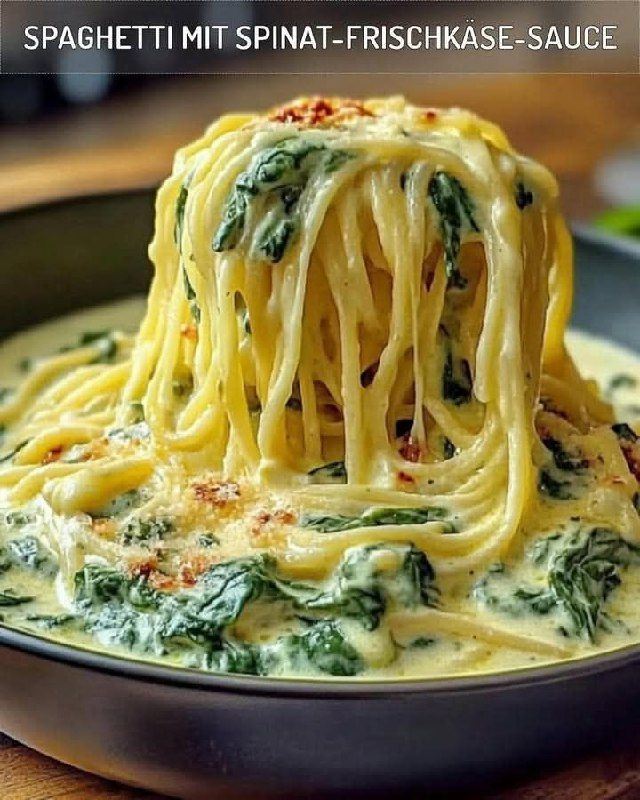 Spaghetti mit Spinat-Frischkäse-Sauce