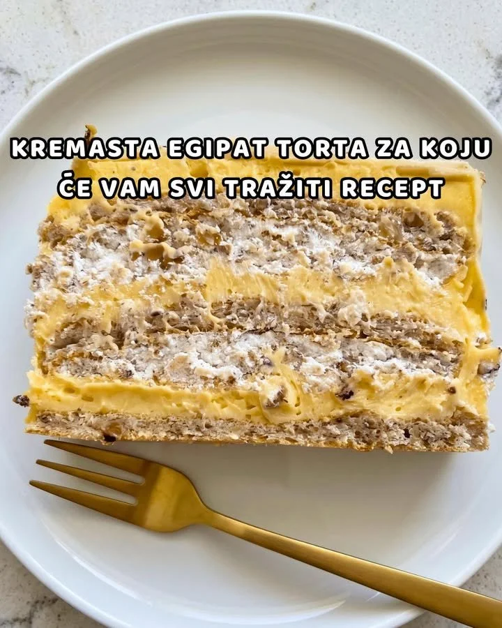 Traditionelle ägyptische Torten mit köstlichen Zutaten