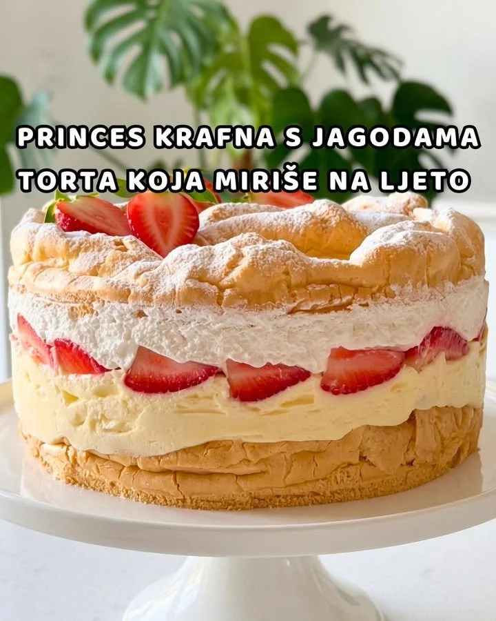 Saftiger Sommer Kuchen mit frischen Früchten, der den Sommer verkörpert