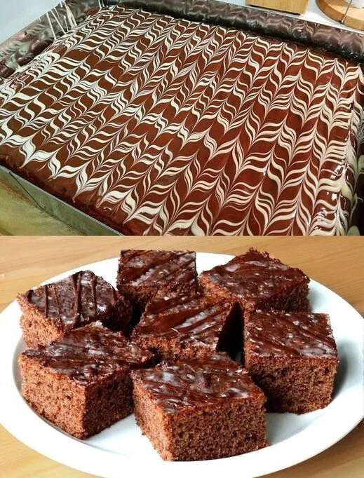 Ein saftiger Gewürzkuchen mit Gewürzen und einer verlockenden Glasur auf einem Teller.
