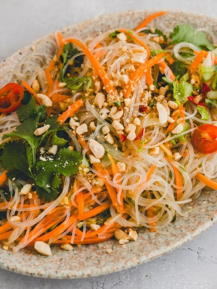 Glasnudeln Salat mit perfekter Sauce und ohne Verklebungen, Rezept und Tipps