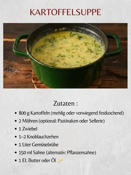 Schüssel mit köstlicher Kartoffelsuppe wie bei Oma zubereitet.