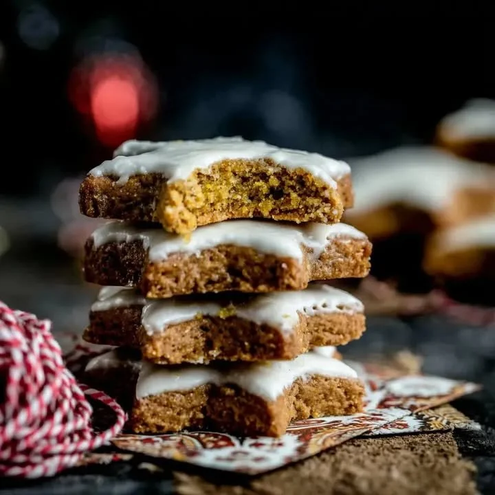 Lebkuchen - gewürzte Weichkekse, ideal für die Weihnachtszeit
