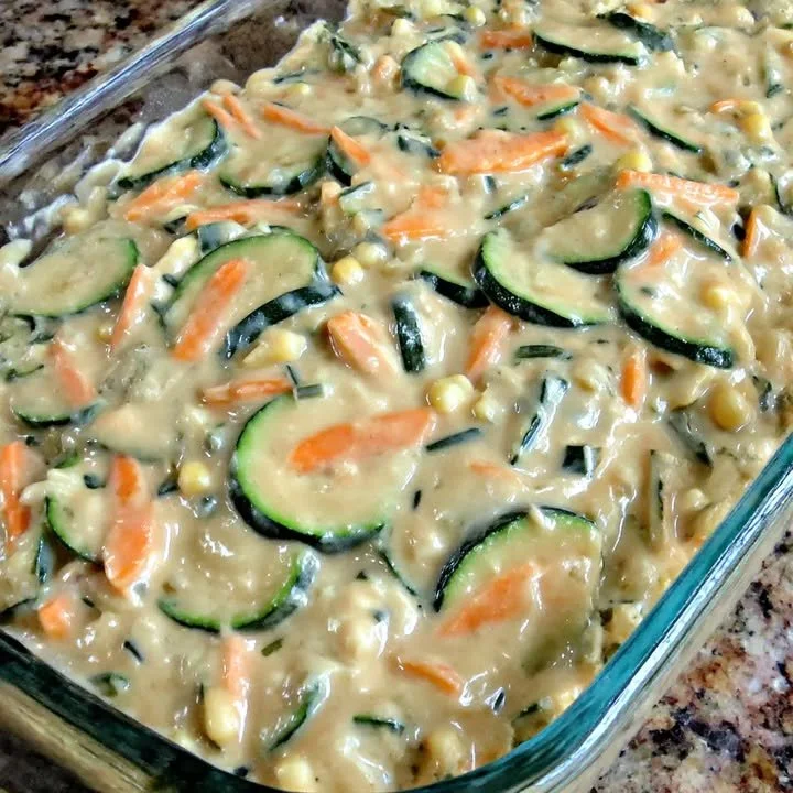 Zucchini-Maiskuchen-Auflauf, gesundes Rezept mit Zucchini und Mais